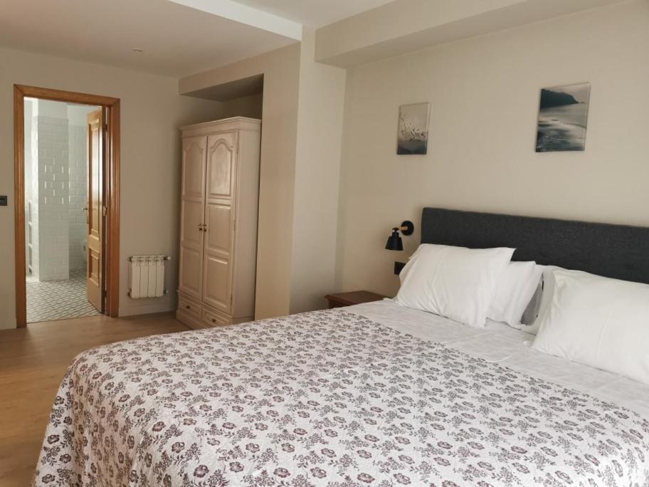 Hotel Arco Navia Bagian luar foto
